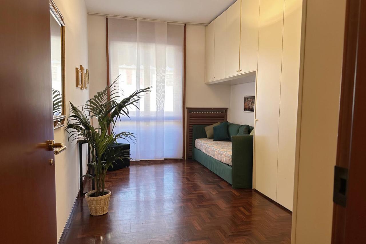 Emeraldway - Bellissimo Appartamento In Zona Sempione-Tre Torri Milan Exterior photo